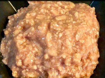 step1: 首先將Omnipork® 新豬肉解涷後備用。