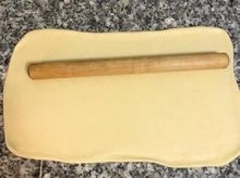 step10: 再摺三折，最後橄成長方型。