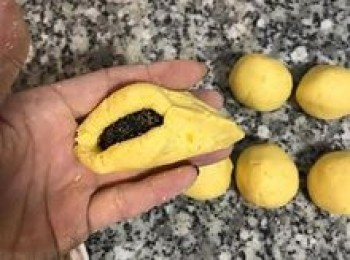 step10: 像包水餃一樣捏緊開口；