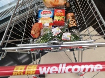 step1: 係惠康超級市場買齊餸。