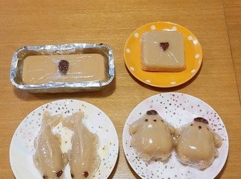 step9: 我喜歡用保鮮紙包好，比較衞生同吾會糕與糕痴埋一齊