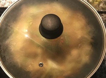 step12: 蓋鍋蓋並關火燜3分鐘；