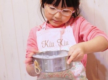 step1: 先做<span class="group_1">芝士味</span>, 先把糯米粉和木薯粉混合