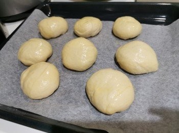 step4: 40分鐘後取出搽上蛋汁