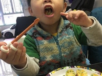 step10: 米豬: 媽媽我食咗~~~~~~~~
