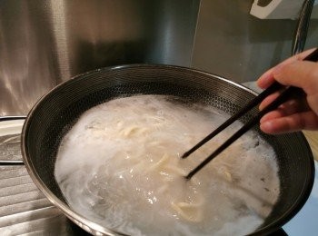 step8: 再用水煮10至12分鐘