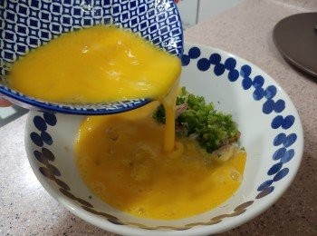 step3: 加入蟹肉中撈勻