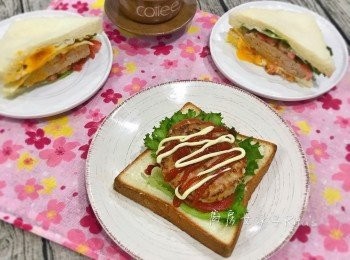 step13: 組合完成後就是好吃美味的台式三明治早餐了喔~~~