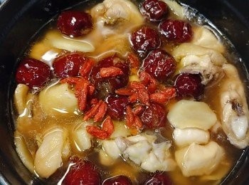 step5: 最後一分鐘加入杞子便成。