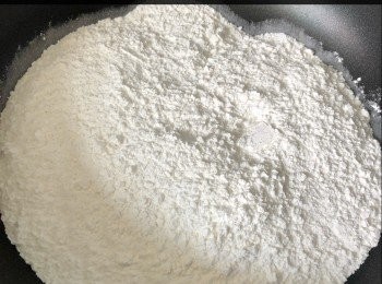 step3: 預備290g的糯米粉