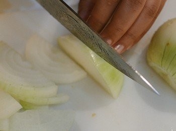 step1: 洋蔥切絲