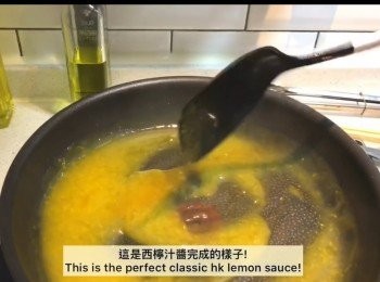 step6: 把<a href="https://bit.ly/2ZxapeY" target="_blank" data-keyword="雞扒" class="guide-link"><strong>雞扒</strong></a> <span style="display:inline-block;vertical-align:middle;margin-top:-3px;color:initial;border-radius:3px;padding:2px 3px;font-size:12px;line-height:14px;background:#87d300;color:#fff;">即買</span> 上碟並淋上醬汁
完成✅
