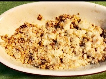 step6: 然後放入焗爐內片刻，直至麵粉和糖成金黃色