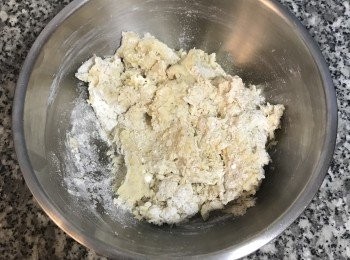 step4: 用攪拌棍混勻到沒有液體；