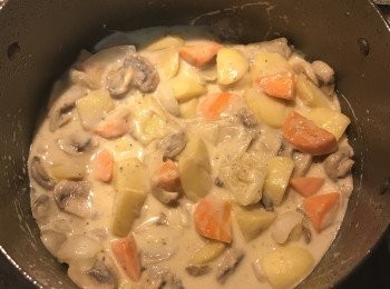 step10: 加入牛奶拌勻；