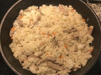 step9: 加黑胡椒粉大火拌炒；