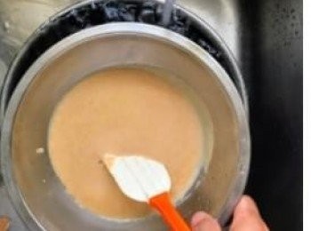 step5: 使用冰水將液體冷卻到跟體溫差不多的溫度