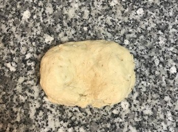 step5: 用壓摺的方法壓成團；