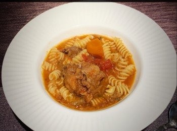 step1: 牛尾 1份（約 600g)