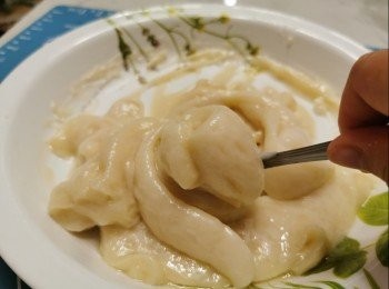 step12: 用筷子攪拌，這動作可令糯米皮更QQ感
