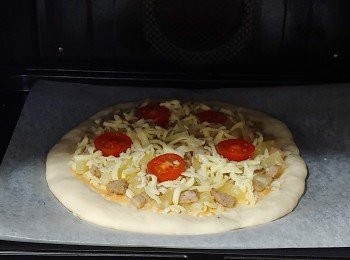 step12: 放進預熱190度焗爐烤焗約15-18分鐘