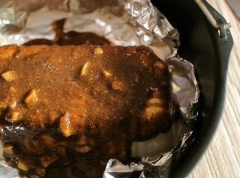 step3: 將醬料倒在豆腐上