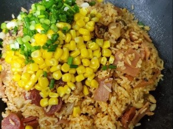 step2: 其實好簡單大家可以加入蕃茄粒會好味好多，本人不食蕃茄所以冇㗎