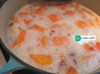 step6: 加入椰漿滾一滾即成。