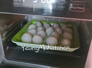 step4: 放入蒸爐大火蒸約5分鐘。