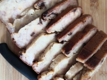 step1: 先將熟香蕉去皮垛成果泥拌入油，香油糖及楓糖漿混和好備用