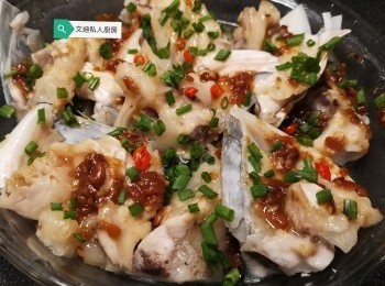 step6: 灒上滾油，加上生抽即完成。