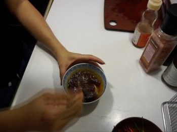 step1: 汁料就拌勻備用