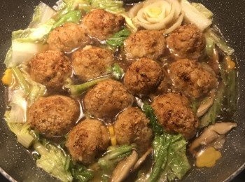 step13: 接著放入獅子頭；