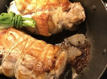 step8: 加入糖和冰糖煮溶；