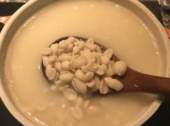 step7: 放入適量的糖調味即可。