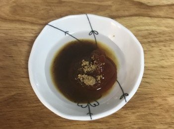 step6: 調好<span class="group_2">糖醋醬</span>；