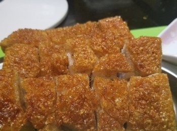 step8: 切件享用!皮鬆脆肉汁鮮味!