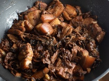 step6: 最後等醬汁稍微收乾就完成了。