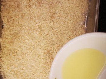 step3: 麵包爆加入油份撈混備用