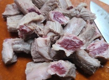 step3: 取出後切件並用廚紙抺乾水分。