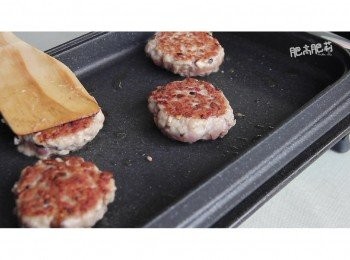 step8: 煮至兩邊都金黃色和熟透