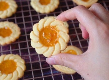 step9: 出爐後放涼至少5分鐘後就可享用