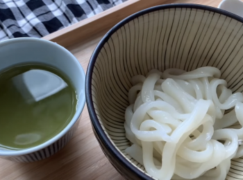 step15: 這樣烏冬便完成了，加上湯底便可享用😊