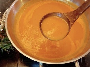 step2: 濃湯越煮越濃，超級美味！煮面，喝湯，邊爐，樣樣都可以