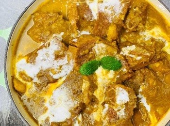 step9: 最後收汁加入椰奶，即完成。（可試味調節味度）