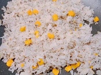 step5: 最後加入松露醬和適量的鹽作調味，試味。熄火後放涼備用。