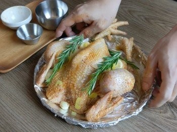 step6: 預熱烤箱至210°C,先烤20分鐘