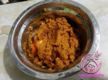 step1: 蟹黃醬盛起備用。