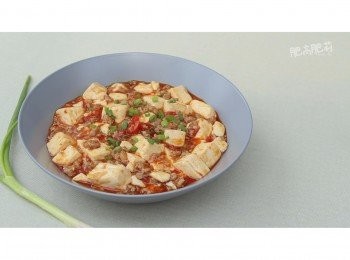 step8: 撒上蔥花裝美一下就可以吃了~~~~