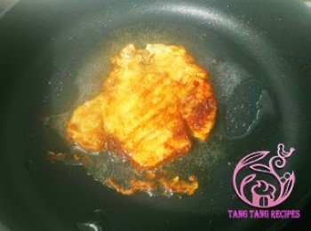 step7: 豬扒煎熟。